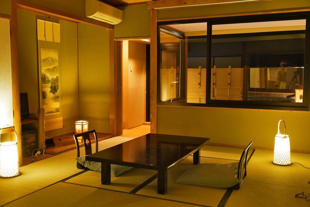 Shin Kaikatei Izumi Hotel Ukusu Exterior foto